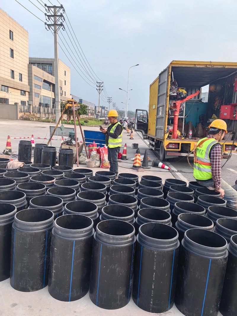 东方华侨农场管道短管置换